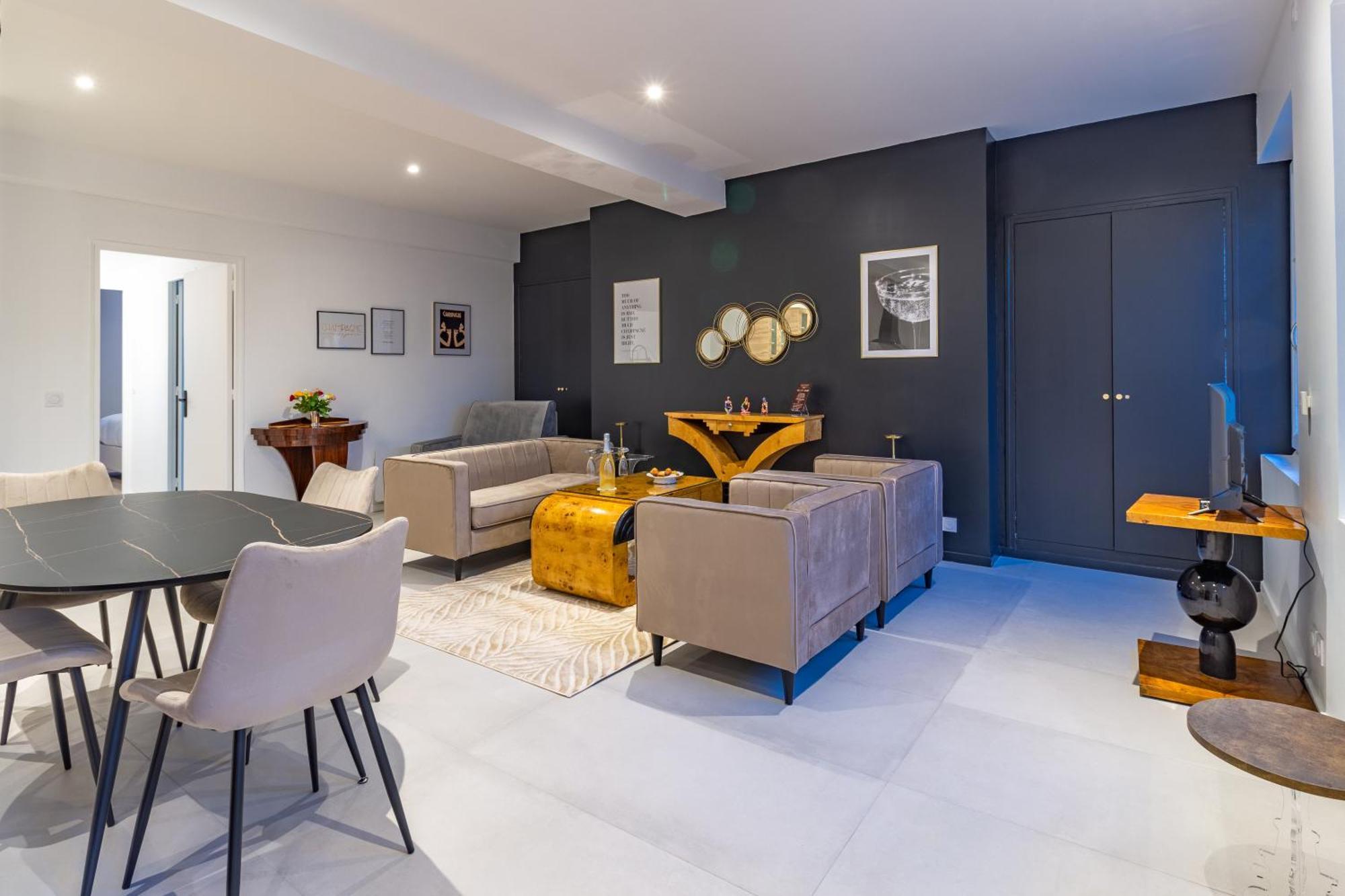 La Flute Enchantee Aparthotel Troyes